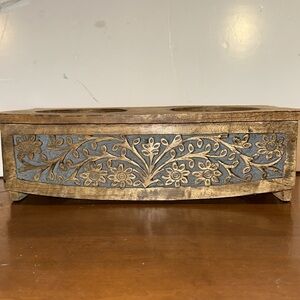 Elevated wooden pet feeding station. 14" x 7 x 4.